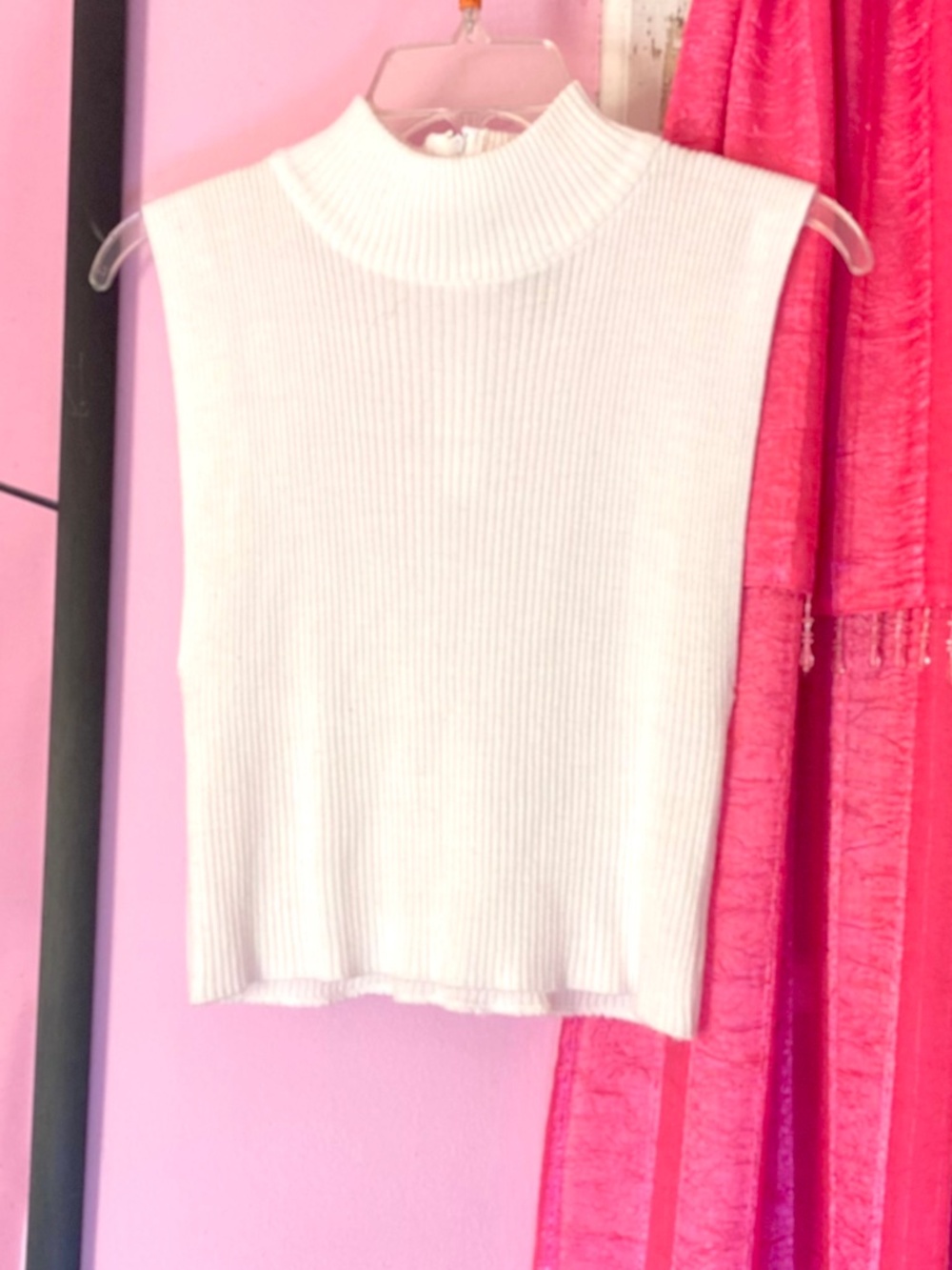 White Mock Neck Sleeveless Sweater Top Cropped Ribbed Boho Chic Womens Free Size